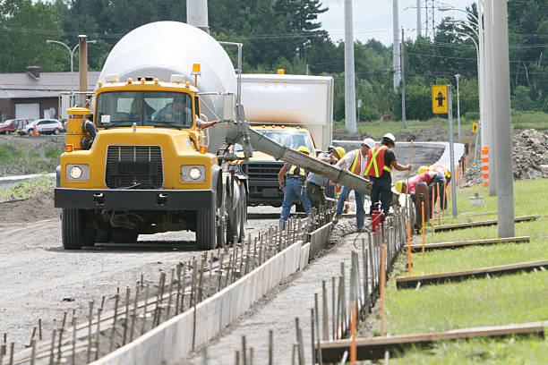 Best Concrete Sidewalk Installation in Newburgh Heights, OH